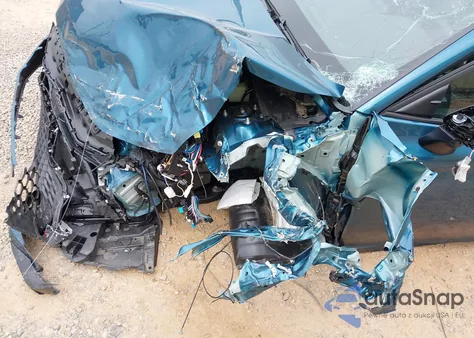 2025 Toyota Camry Se z USA, uszkodzony, nr VIN 4T1DAACK2SU132346